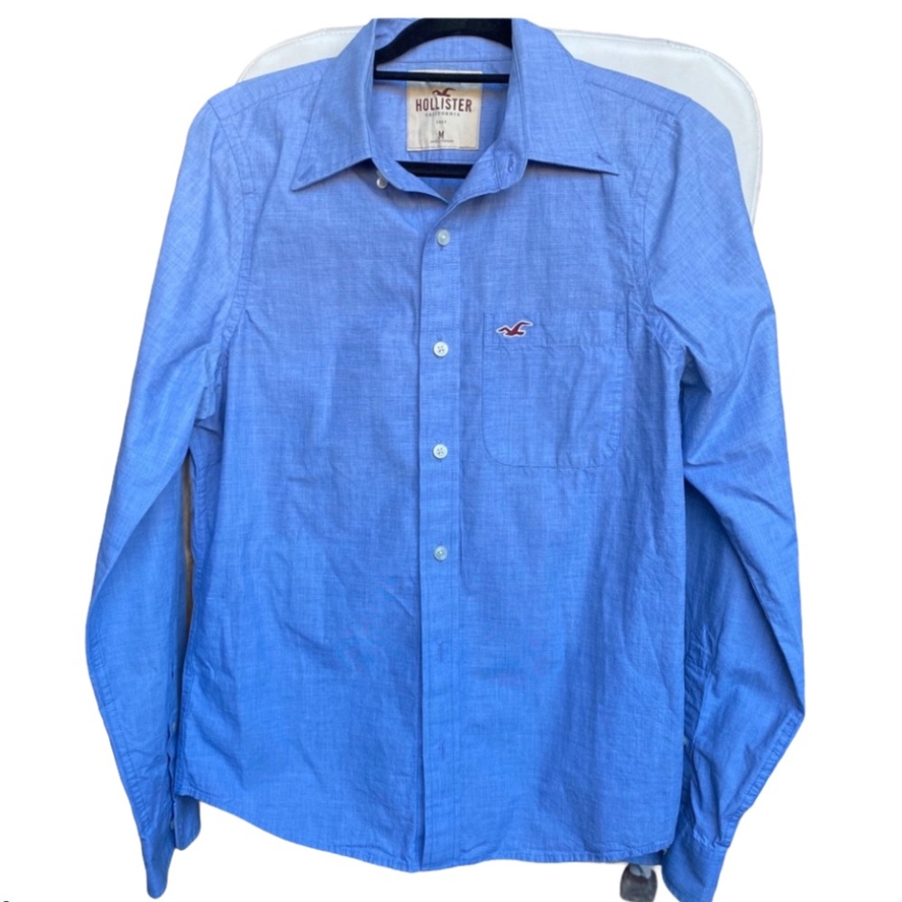 Hollister Men’s Button Down Shirt Size M